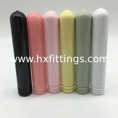 China 35G met verschillende kleuren Plastic 24Mm Pet Preform plastic fles leverancier