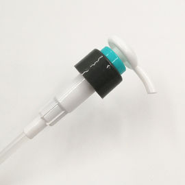 een lotionpomp met een gladde sluiting met een uitslag van 2,5 ml met een paarse leverancier